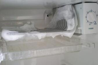 Sửa tủ lạnh sanyo/aqua bị bám tuyết, không phá đá