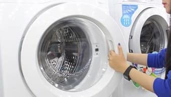 Máy giặt electrolux nháy đèn do sự cố ẩm, hỏng xả