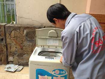 Chuyên sửa máy giặt bách khoa sửa máy giặt tại nhà
