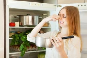 Sửa tủ lạnh giúp tránh hư hỏng thực phẩm, đồ ăn